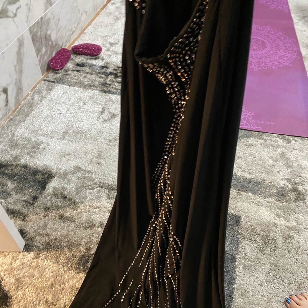 Women’s dress - Picture 5 of 5